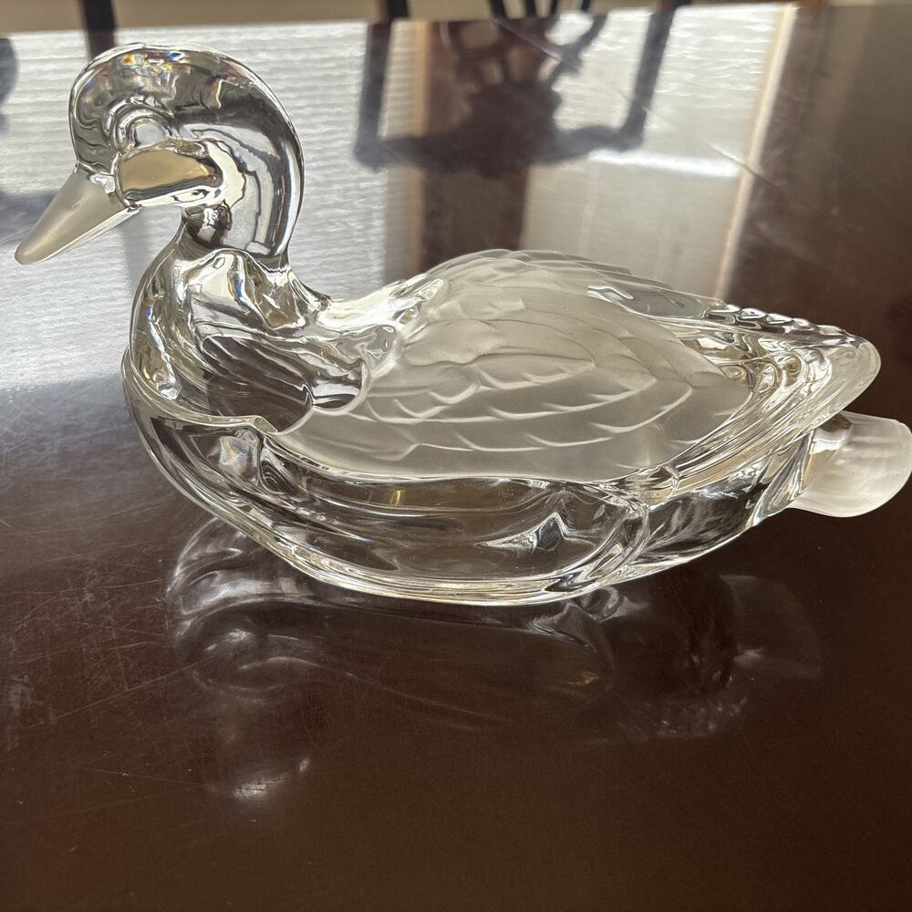 Beautiful Crystal Duck‎ Shape Trinket Dish w/ Lid, Clear and Frosted 10" x 6"